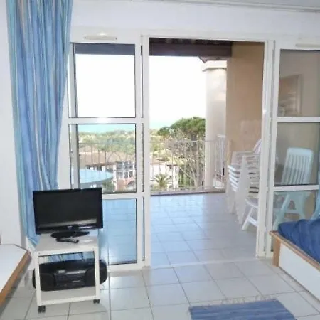 Apartment 2m Cap Esterel *